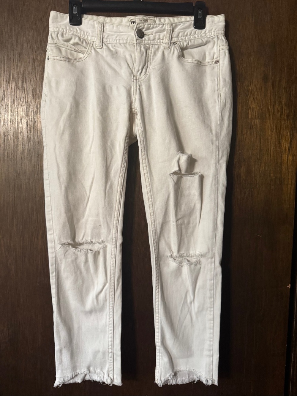 Free People Maggie distressed crop denim 26